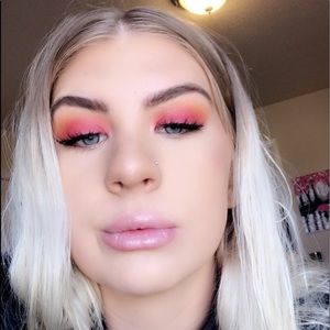 Meet your Posher, Katelyn